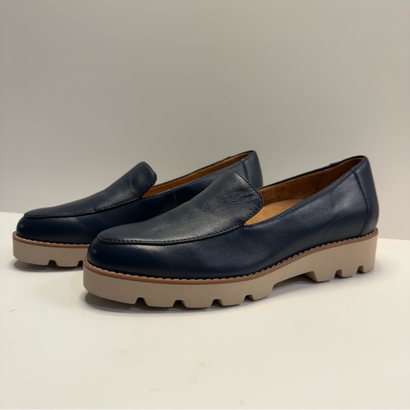 Vionic Shoes - Vionic Kensley Navy Leather Orthotic Lug Loafers 6 NWOB